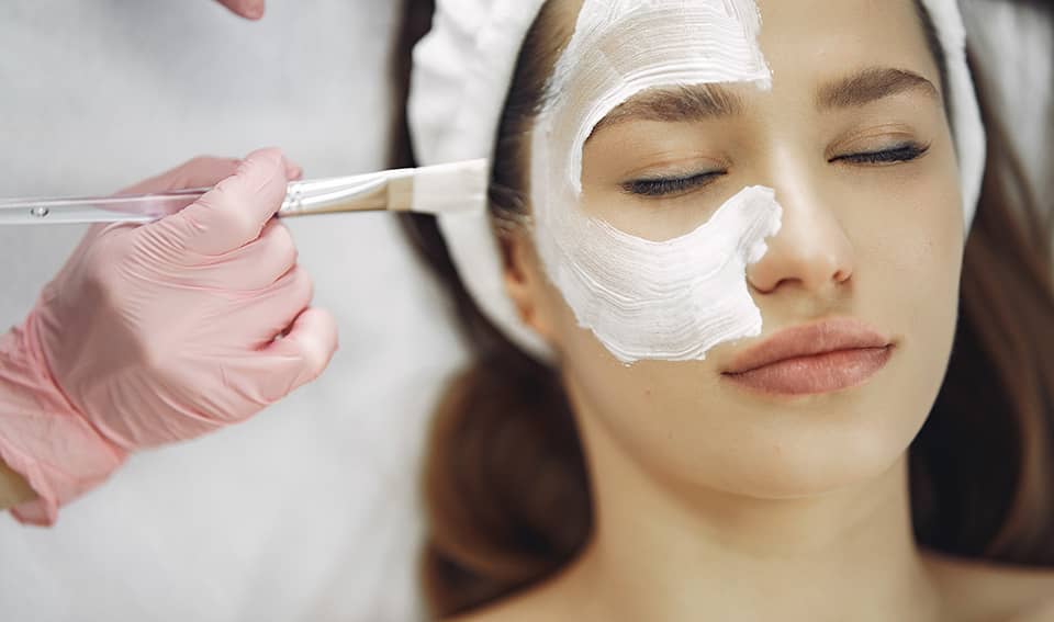 tca signature facial service img